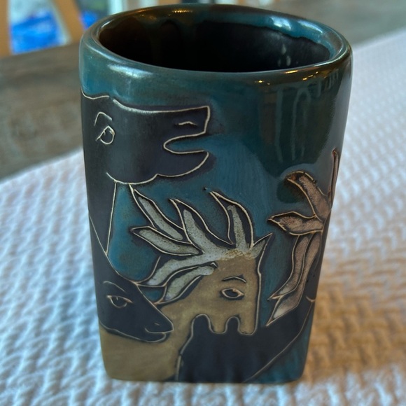 MARA STONEWARE COLLECTION - One 10 Ounce Mug Coffee Wild Horses Design - Picture 10 of 16